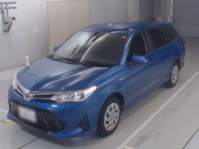 20272 Toyota Corolla fielder NKE165G 2019 г. (CAA Chubu)